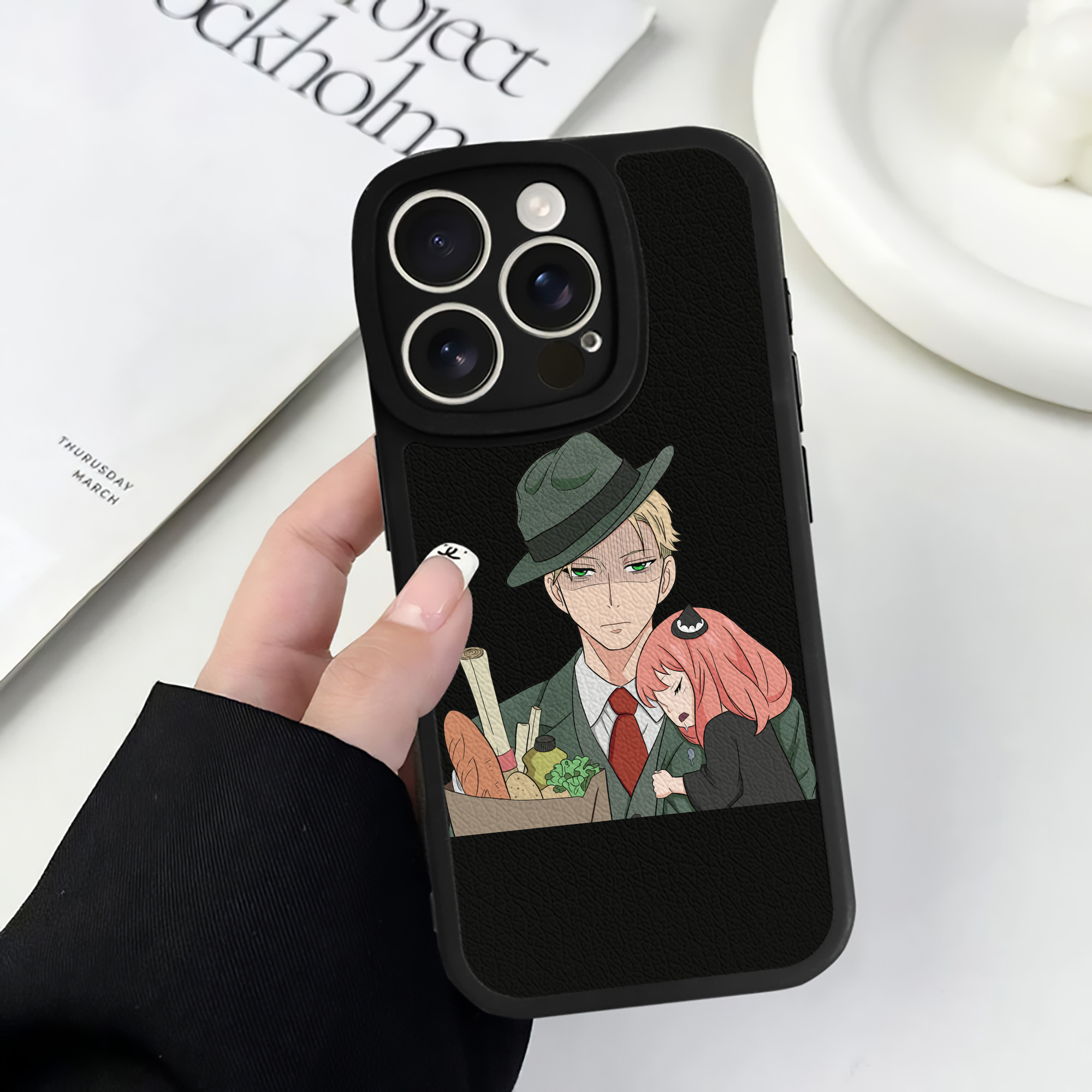 （画像用） SPY×FAMILY间谍家家酒 【iPhone 16シリーズ対応】シリコンスマホケース（レザー調） 材質：シリコン